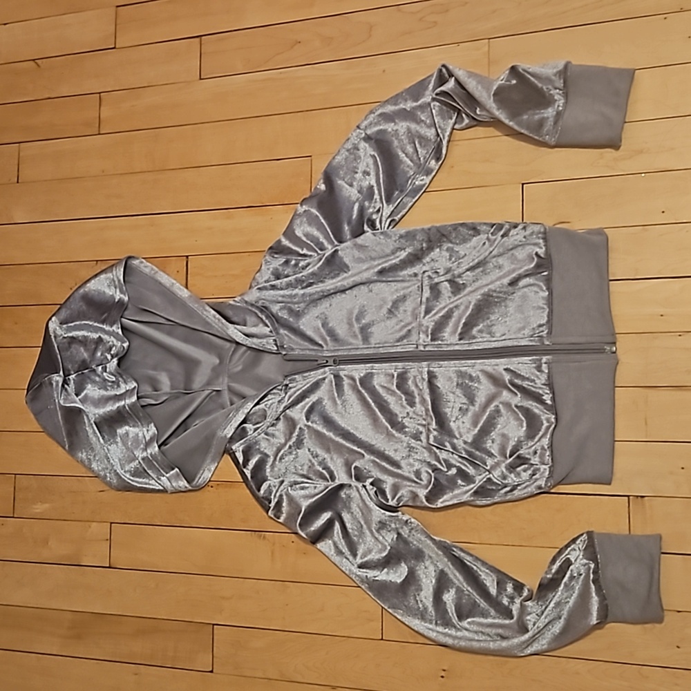 cropped y2k zip up hoodie